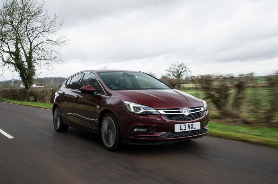  Vauxhall Astra Turbo Ultimate 2018 года  (фото 1 из 14)